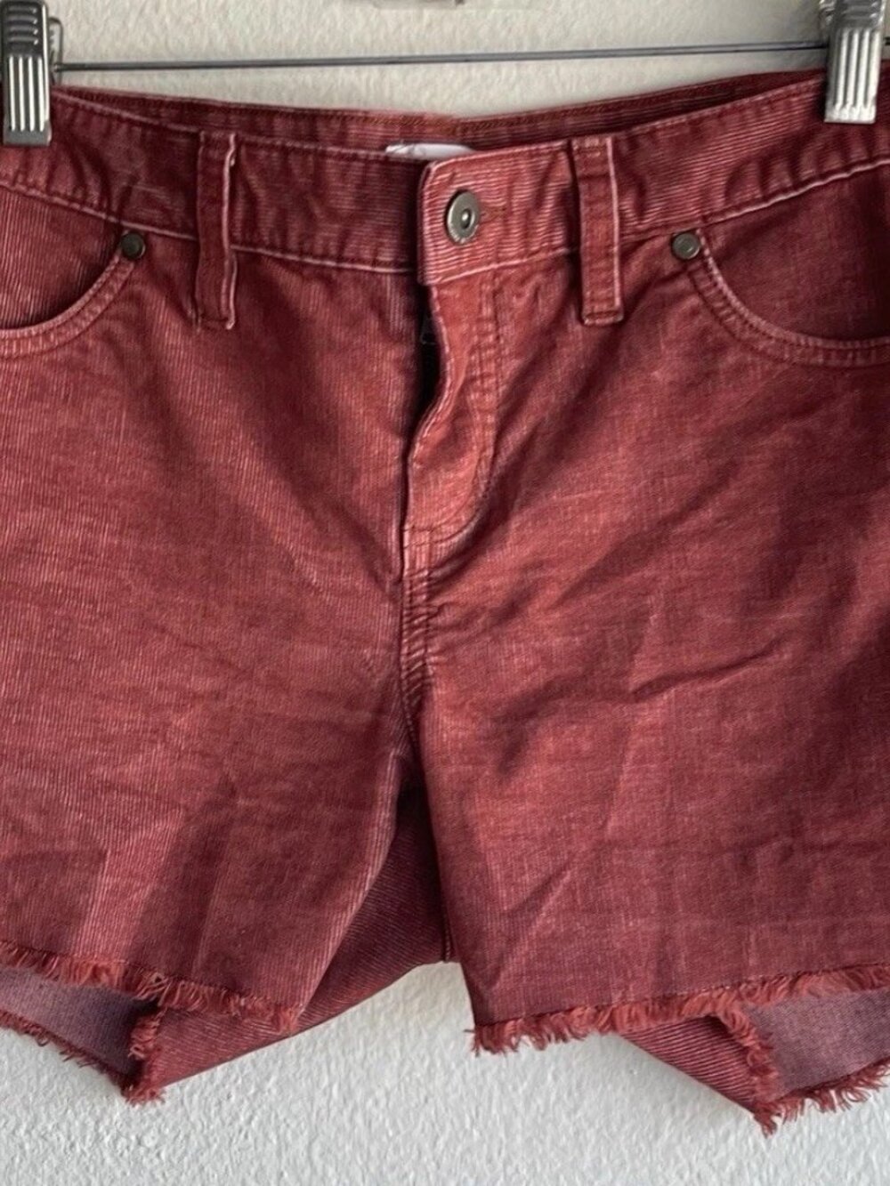 Carve Designs OAHU 10” Cut-Off Shorts Women’s Sz 4 Relaxed Corduroy Burnt Orange